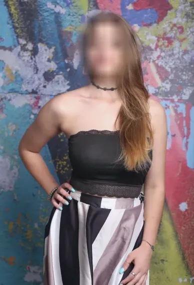 Franziska, 27