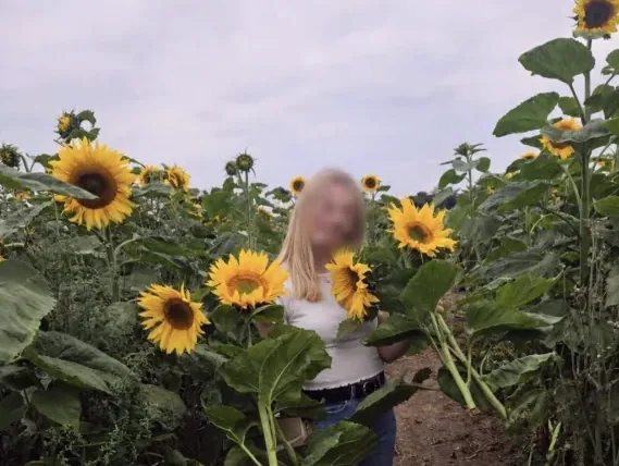 Jessica, 32