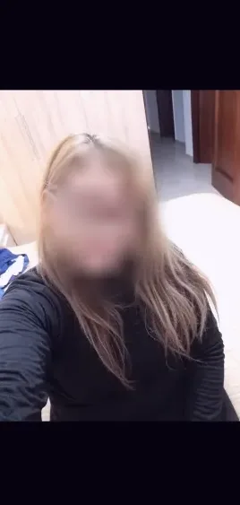 Luisa, 40