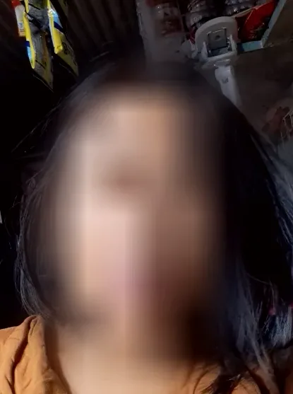 Marina, 32