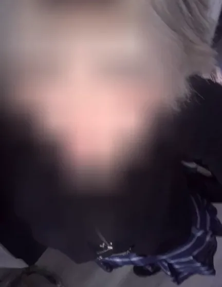 Mira, 20