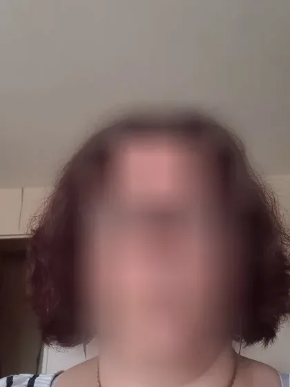 Simone, 37