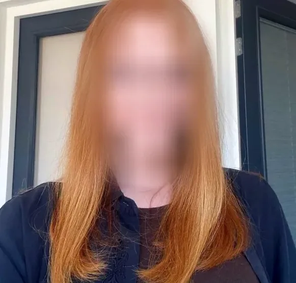 Yasmin, 27